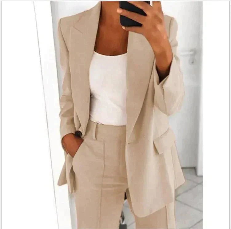 Delia - Business Set Blazer en Broek